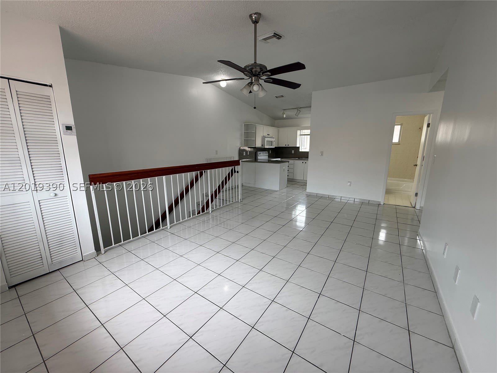 10101 W Okeechobee Rd – photo 1