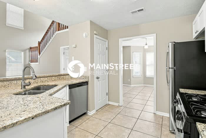 11696 Spring Lake Way – photo 5