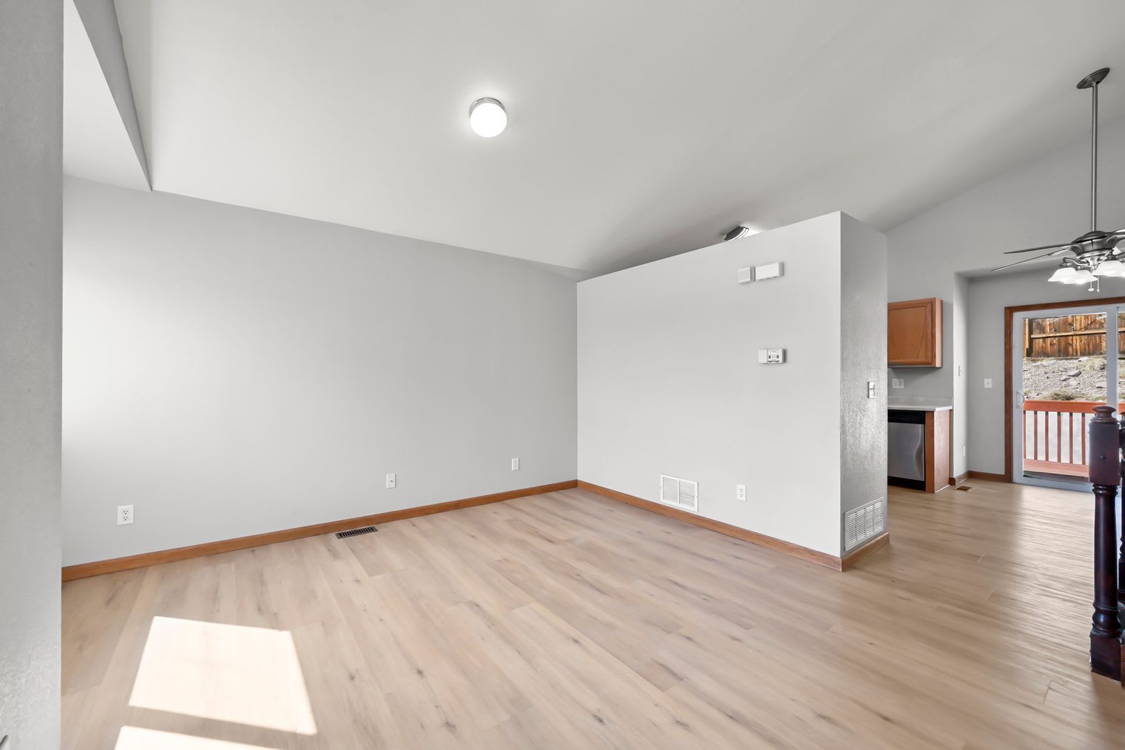 4907 Brant Rd – photo 2