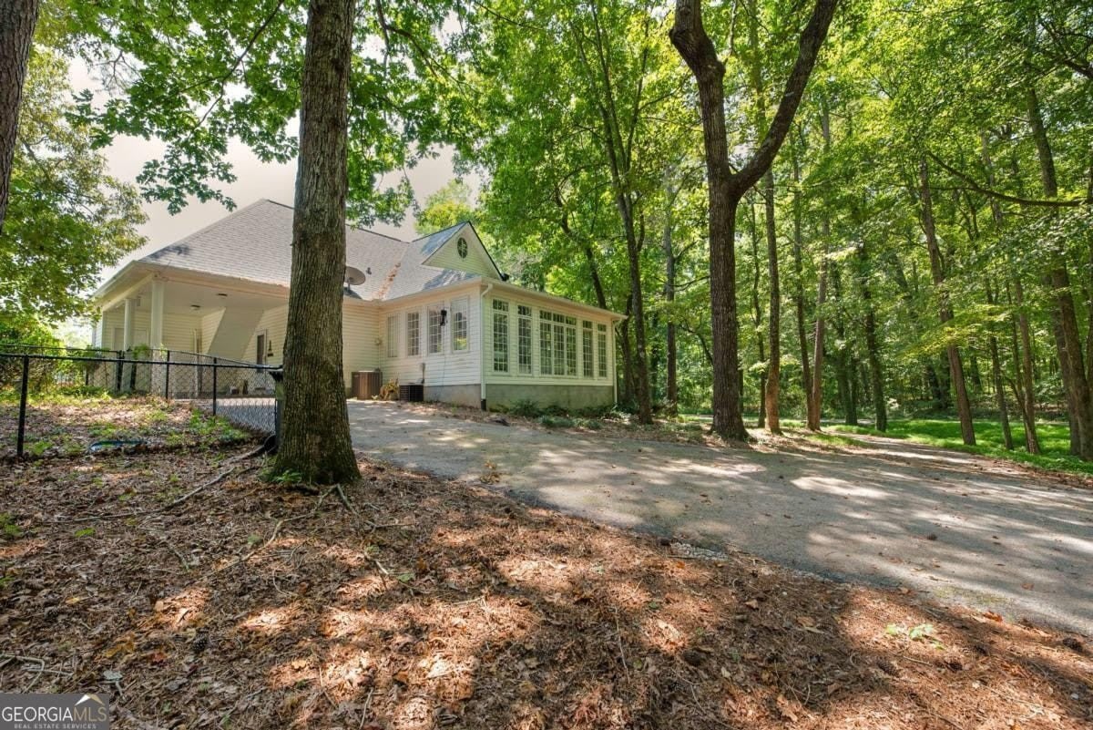 1031 Sandy Creek Road – photo 2