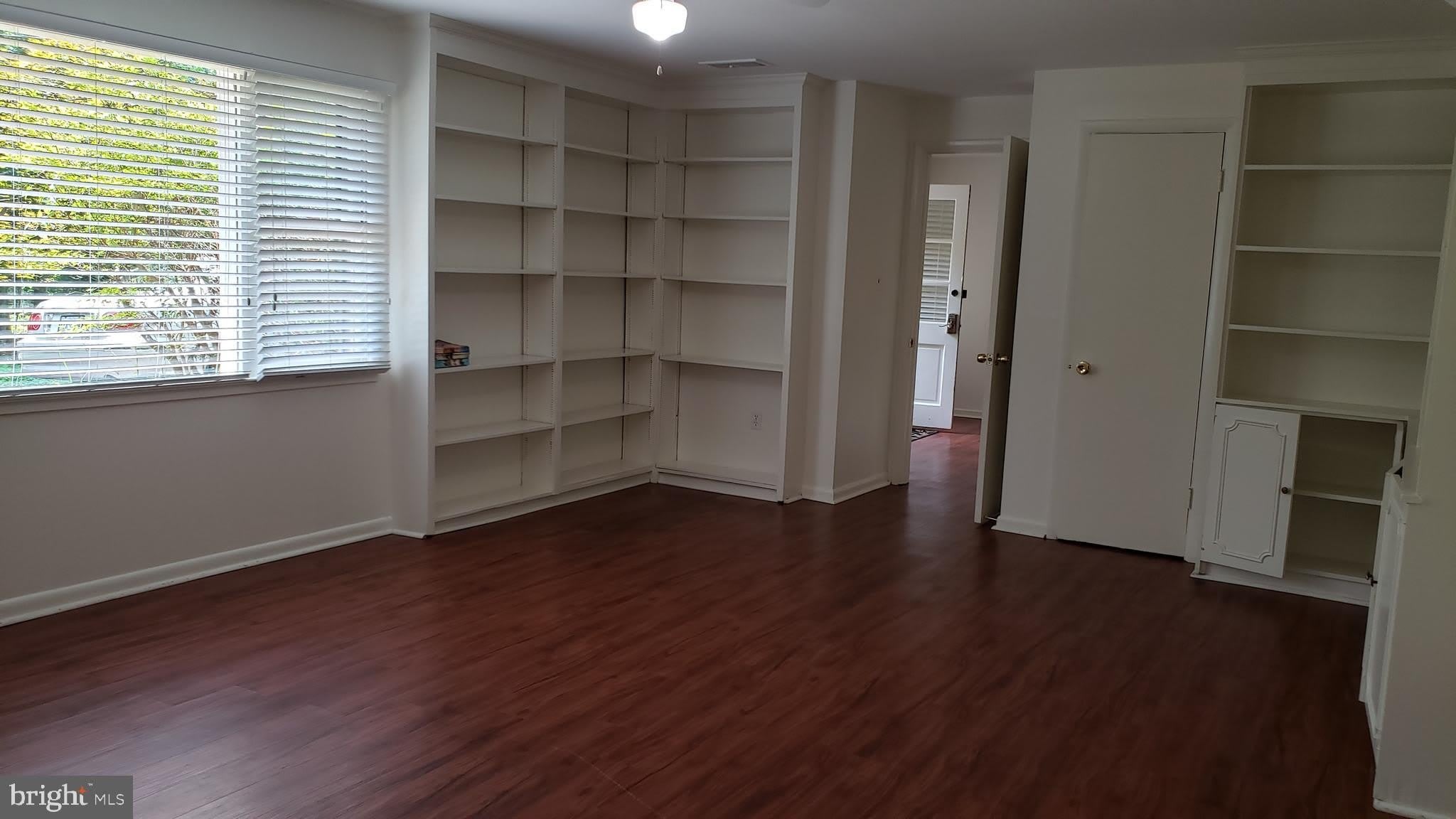 6916 CHURCHILL Road – photo 4