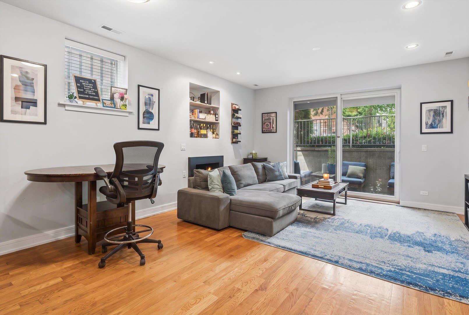 4303 N Kenmore Avenue – photo 4