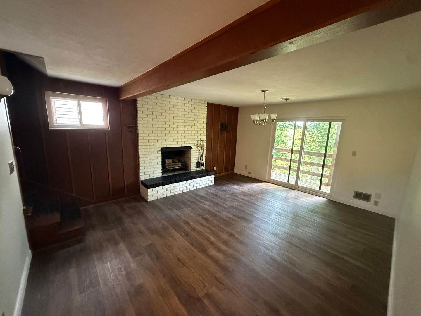 3 bed 2 bath home for rent – photo 2