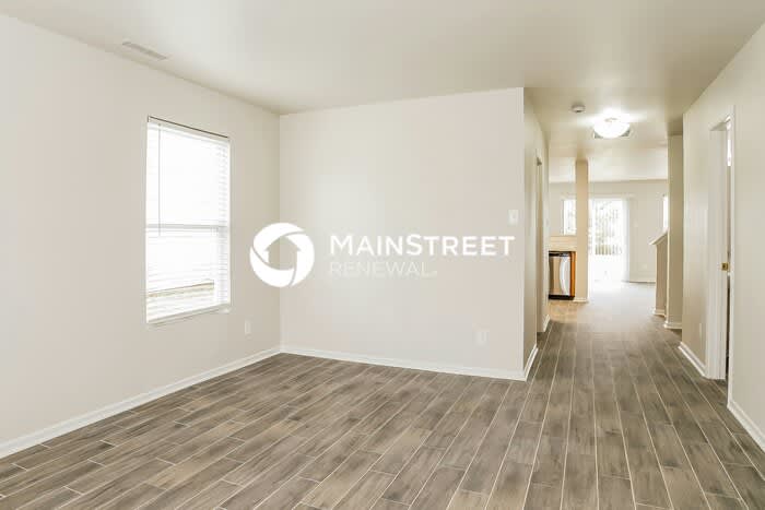 748 Runningbrook Lane – photo 2