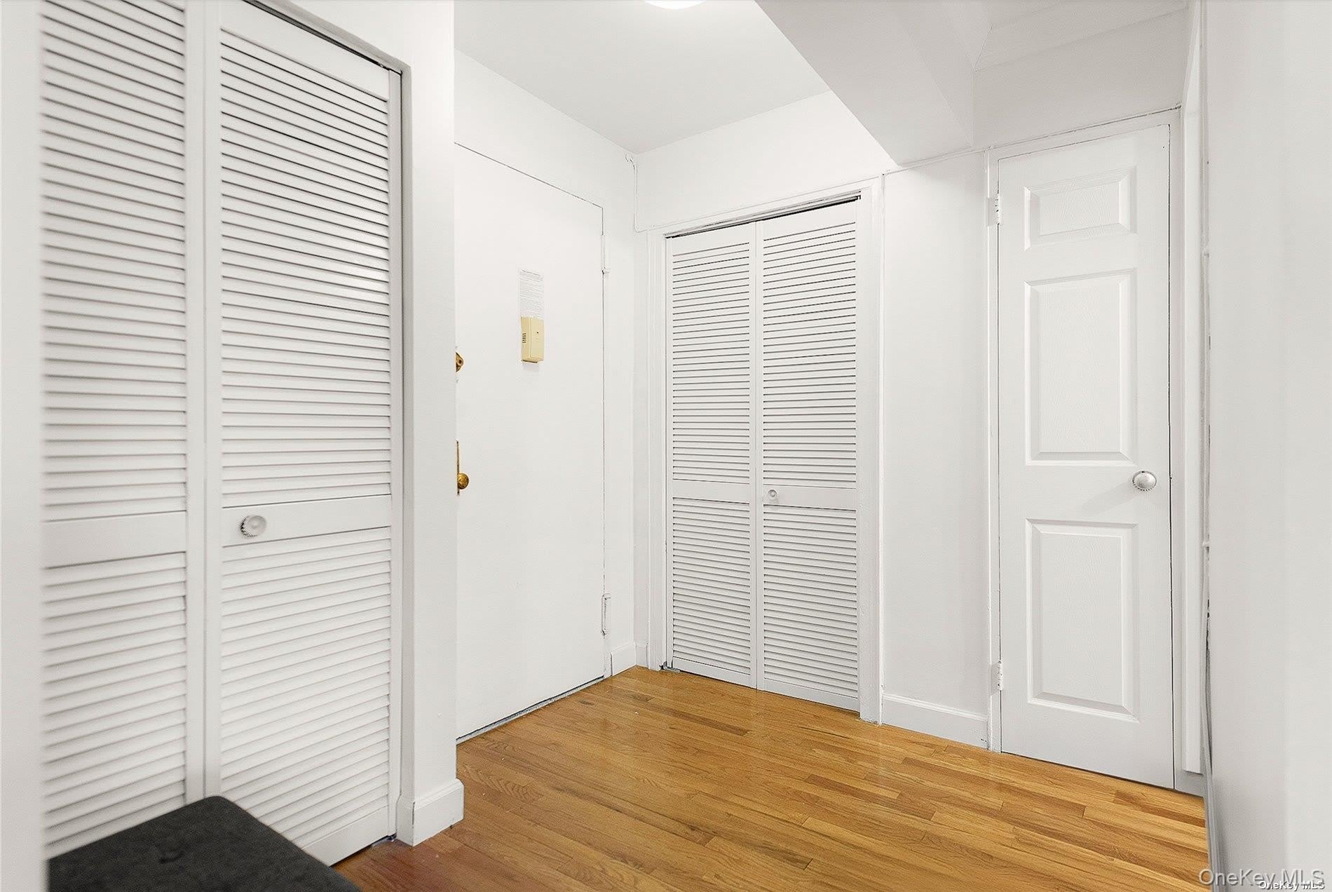 65-15 Alderton Street – photo 2
