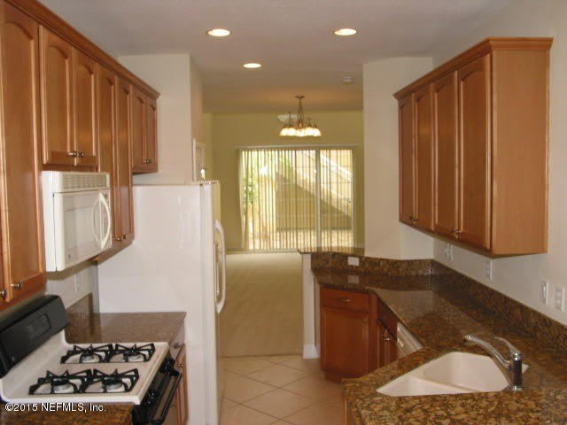 539 HEDGEWOOD Drive – photo 4