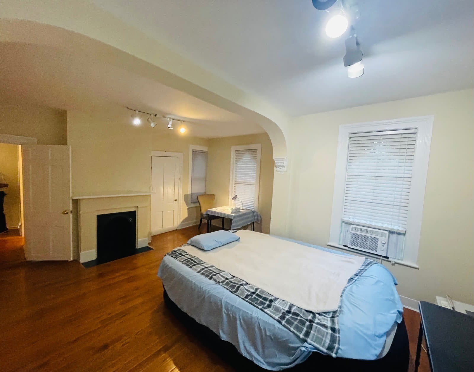 82 Fairview Pl – photo 1