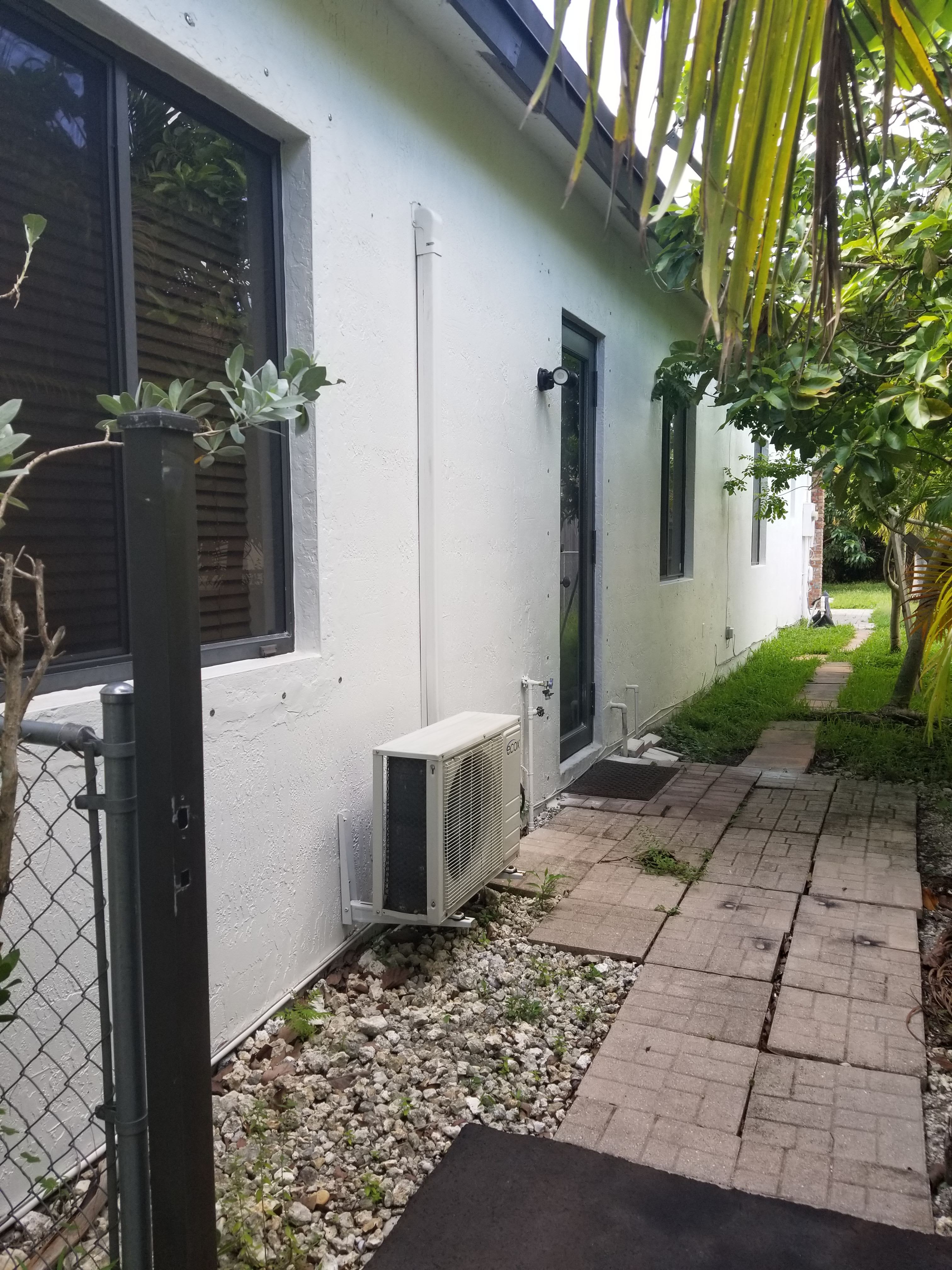 577 Nw 19th St – photo 3
