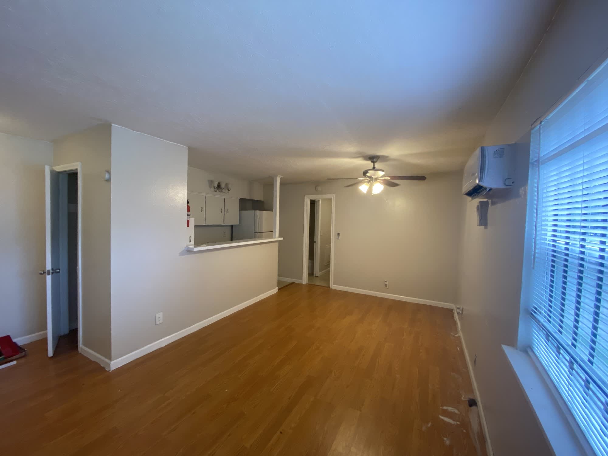 502 W Alabama – photo 4