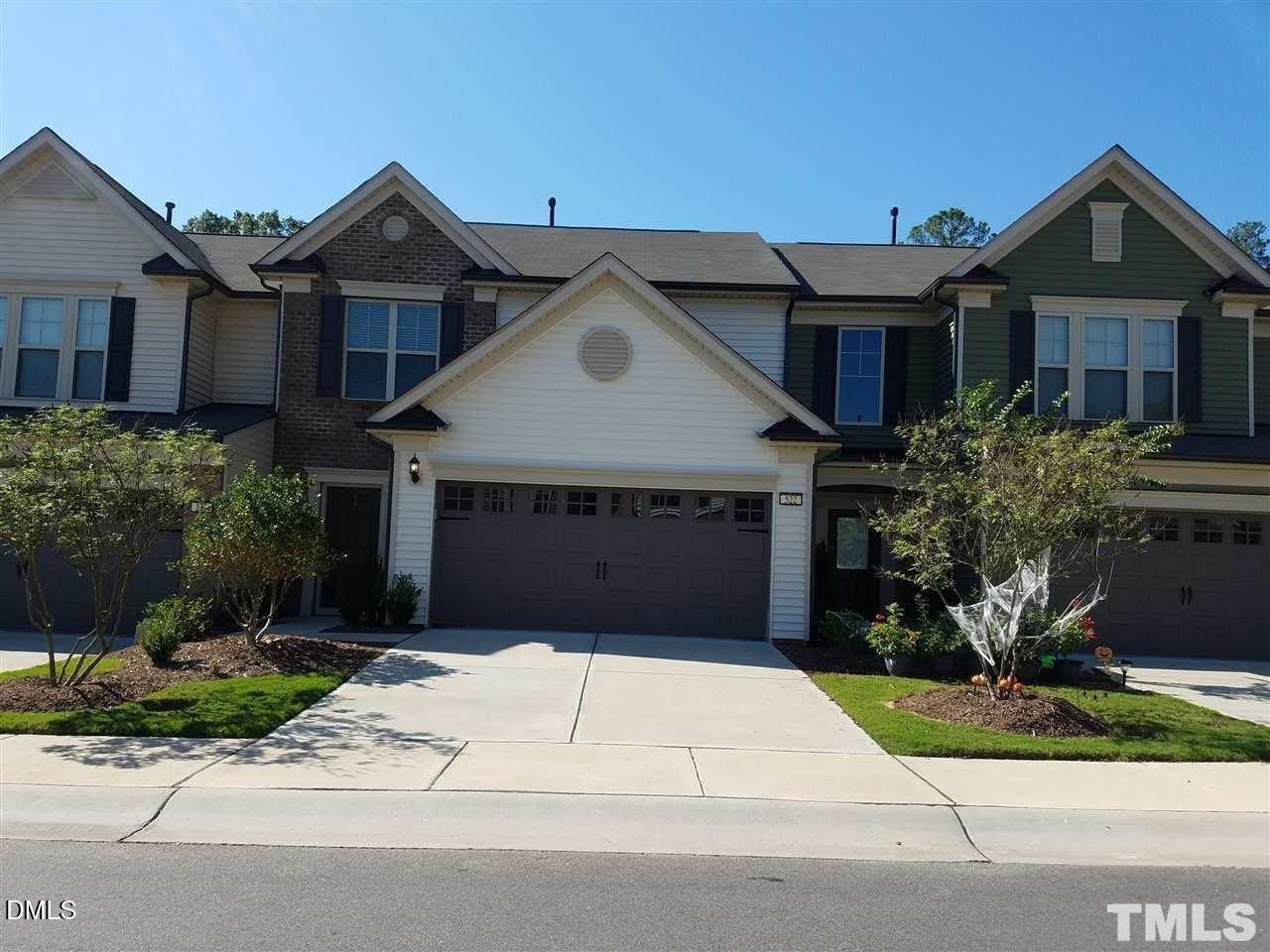 522 Denhoff Drive – photo 1
