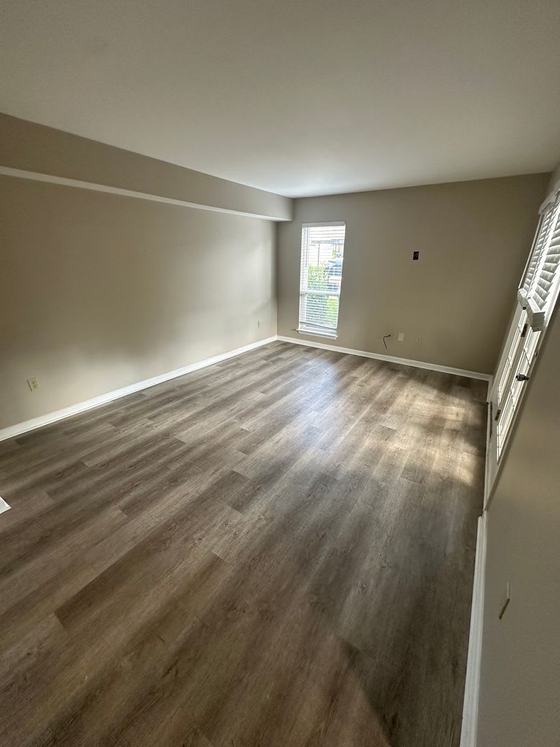 2Bd 1 5Ba Townhouse Located On The Germantown Memphis Line – photo 2