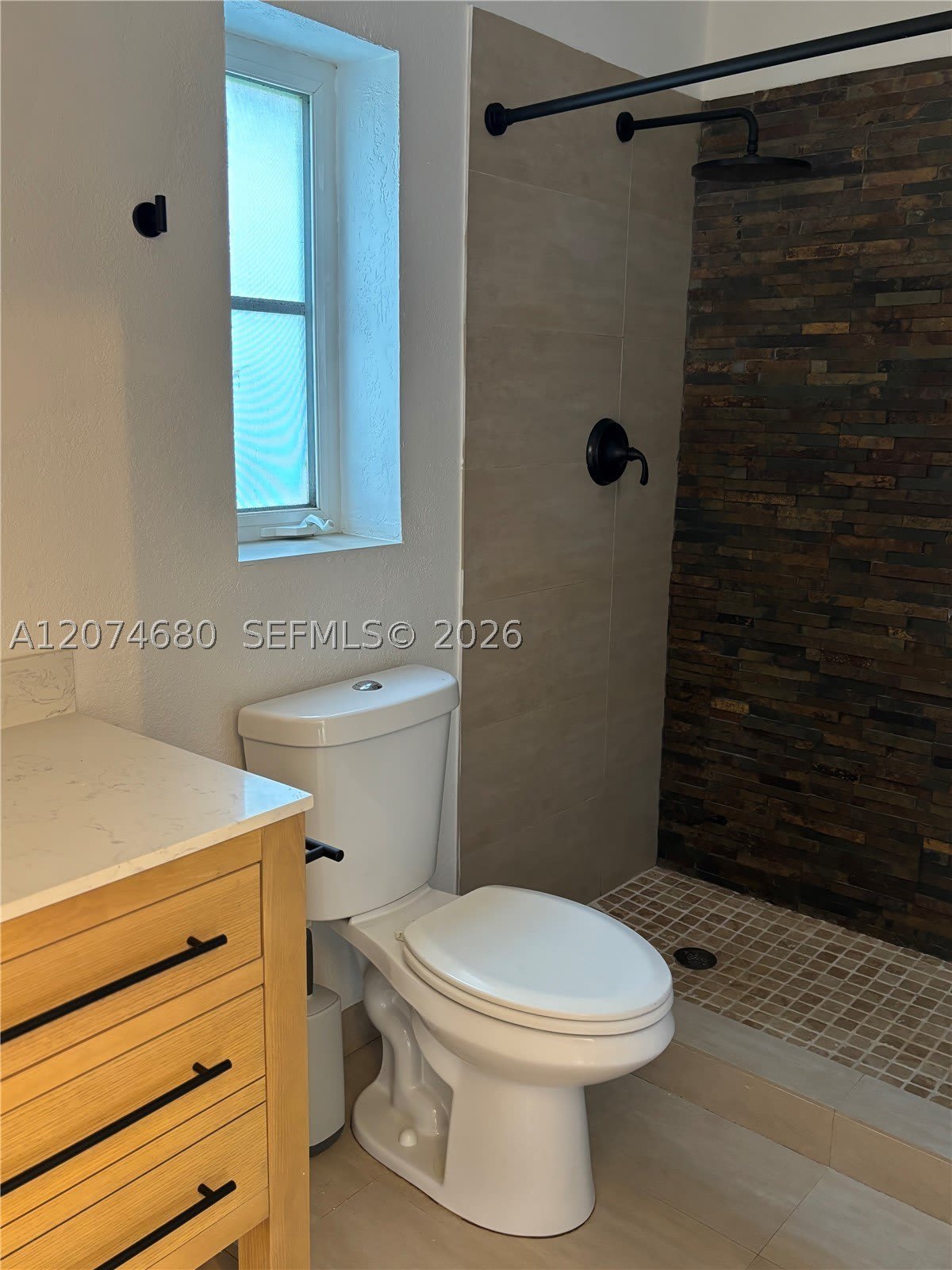 447 Blue Rd – photo 4