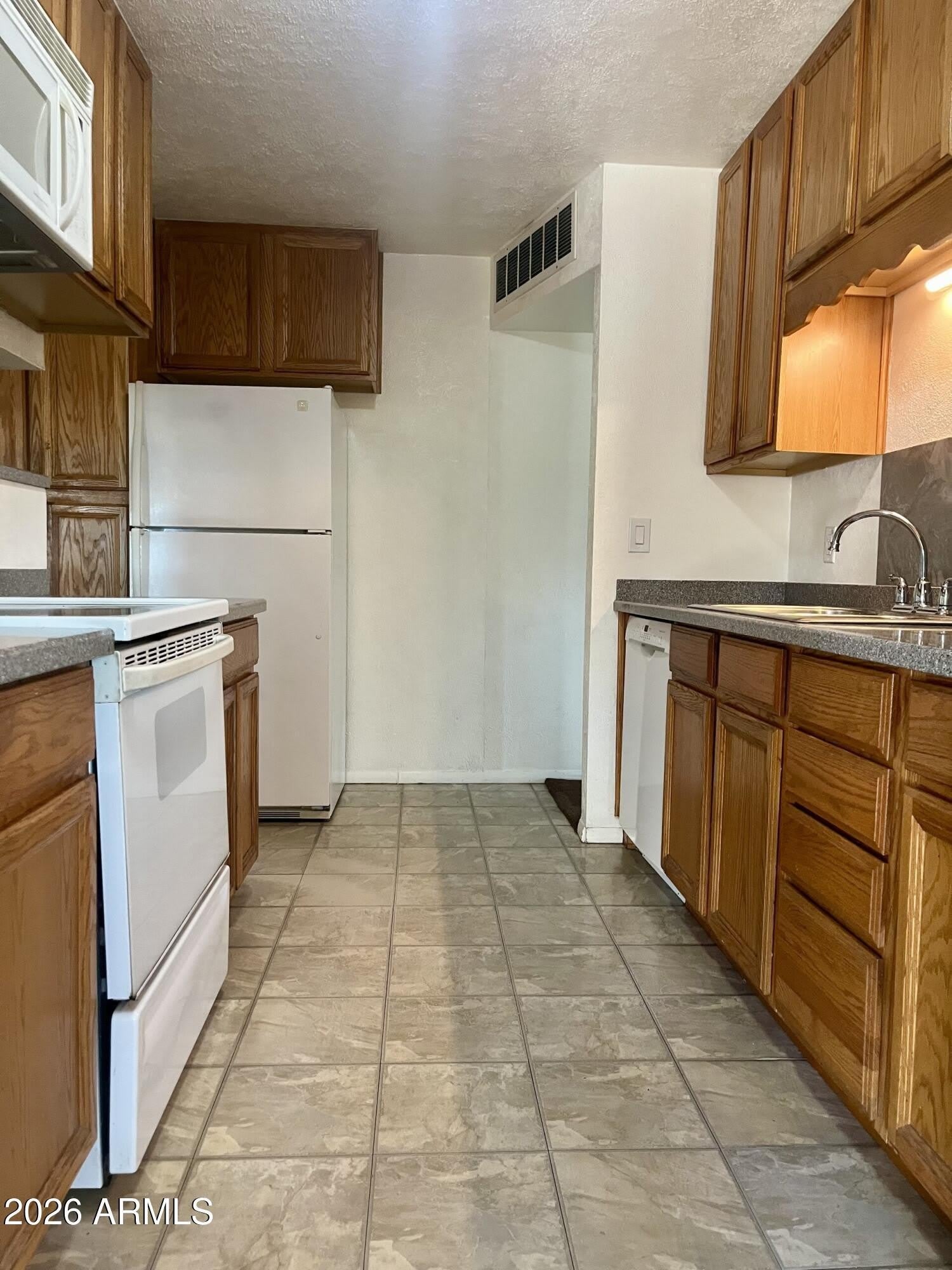 2315 W Butler Drive – photo 4