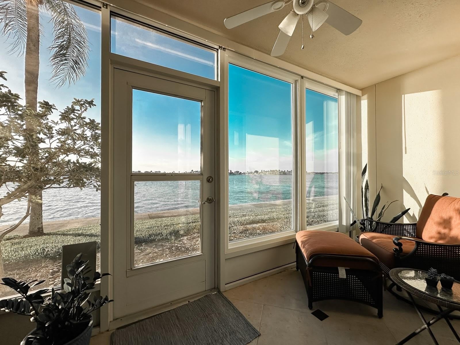 7920 Sun Island Drive S – photo 2