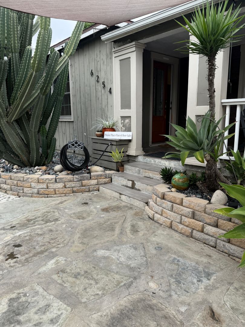 6254 Agnes Avenue – photo 3