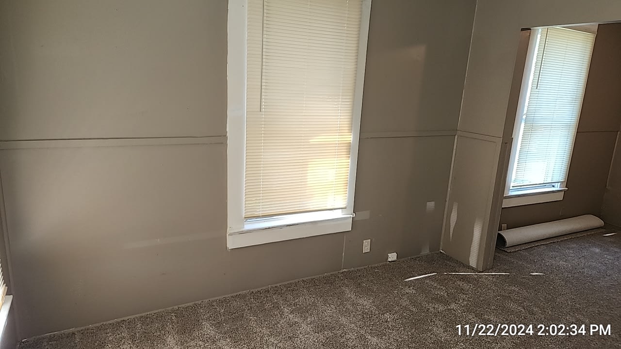 716 Bronson Street – photo 3