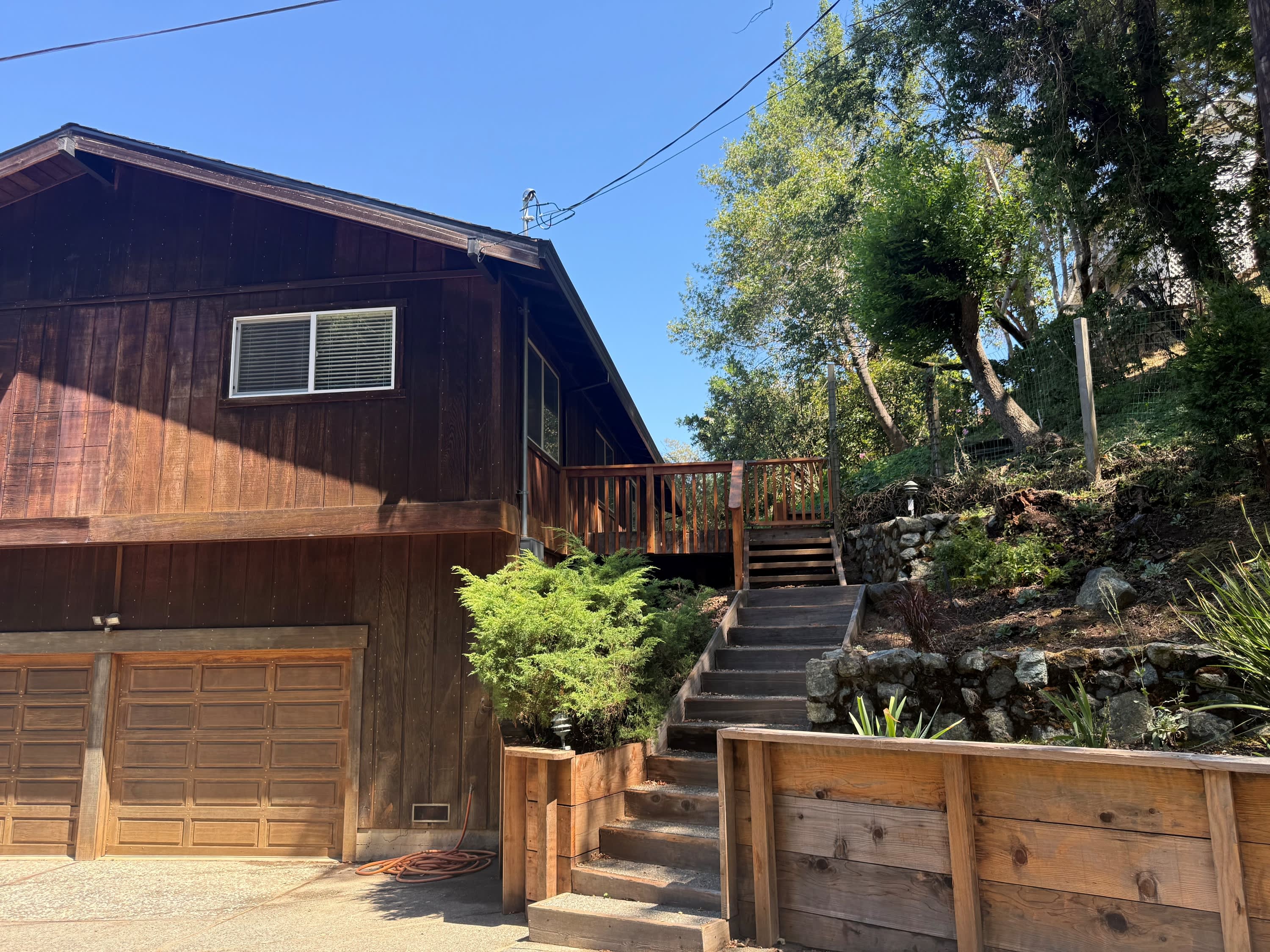 628 Canyon Road – photo 1