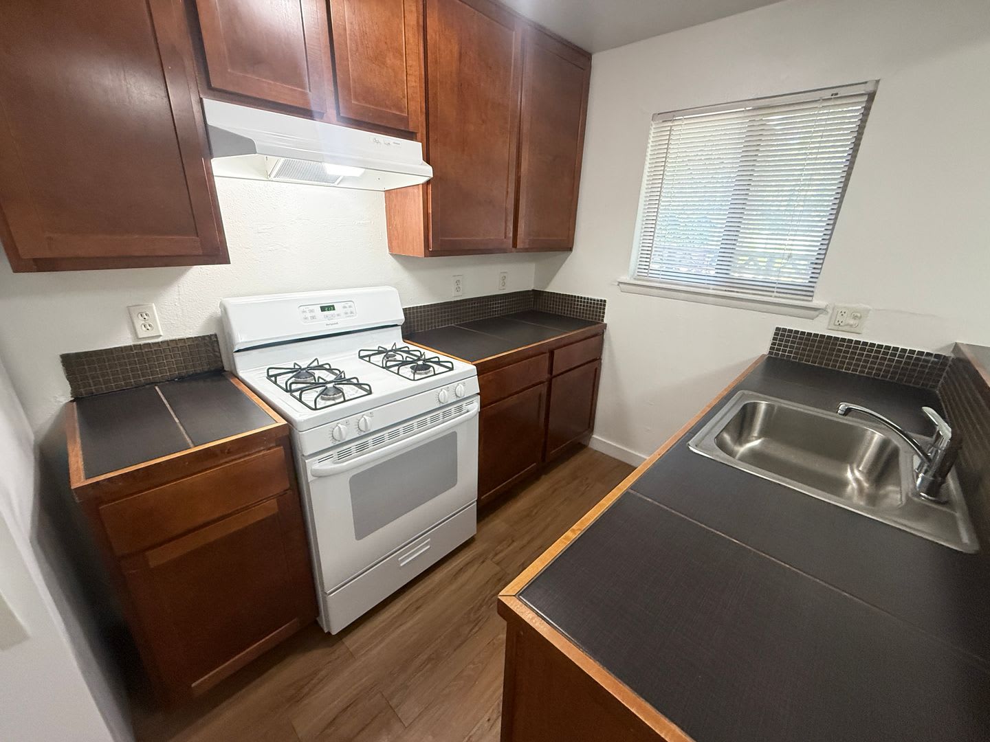 Lorrain Apartments – photo 3