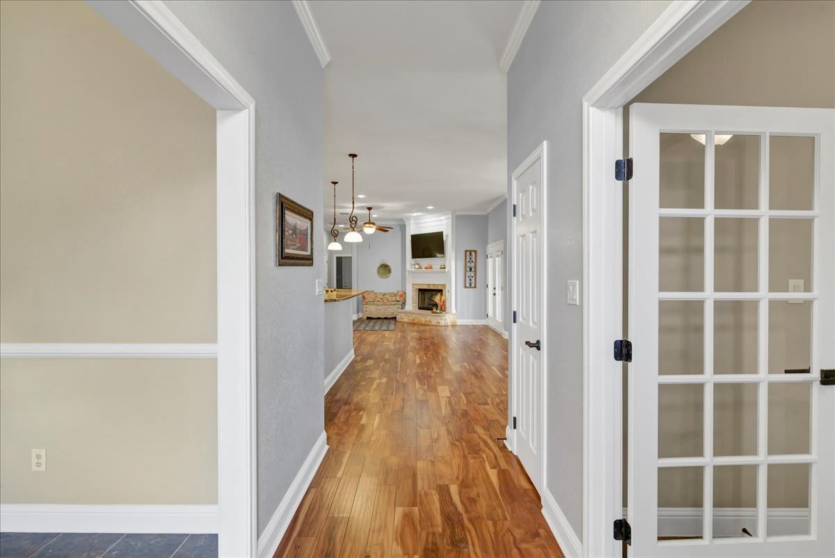 3300 Fountain Way – photo 3