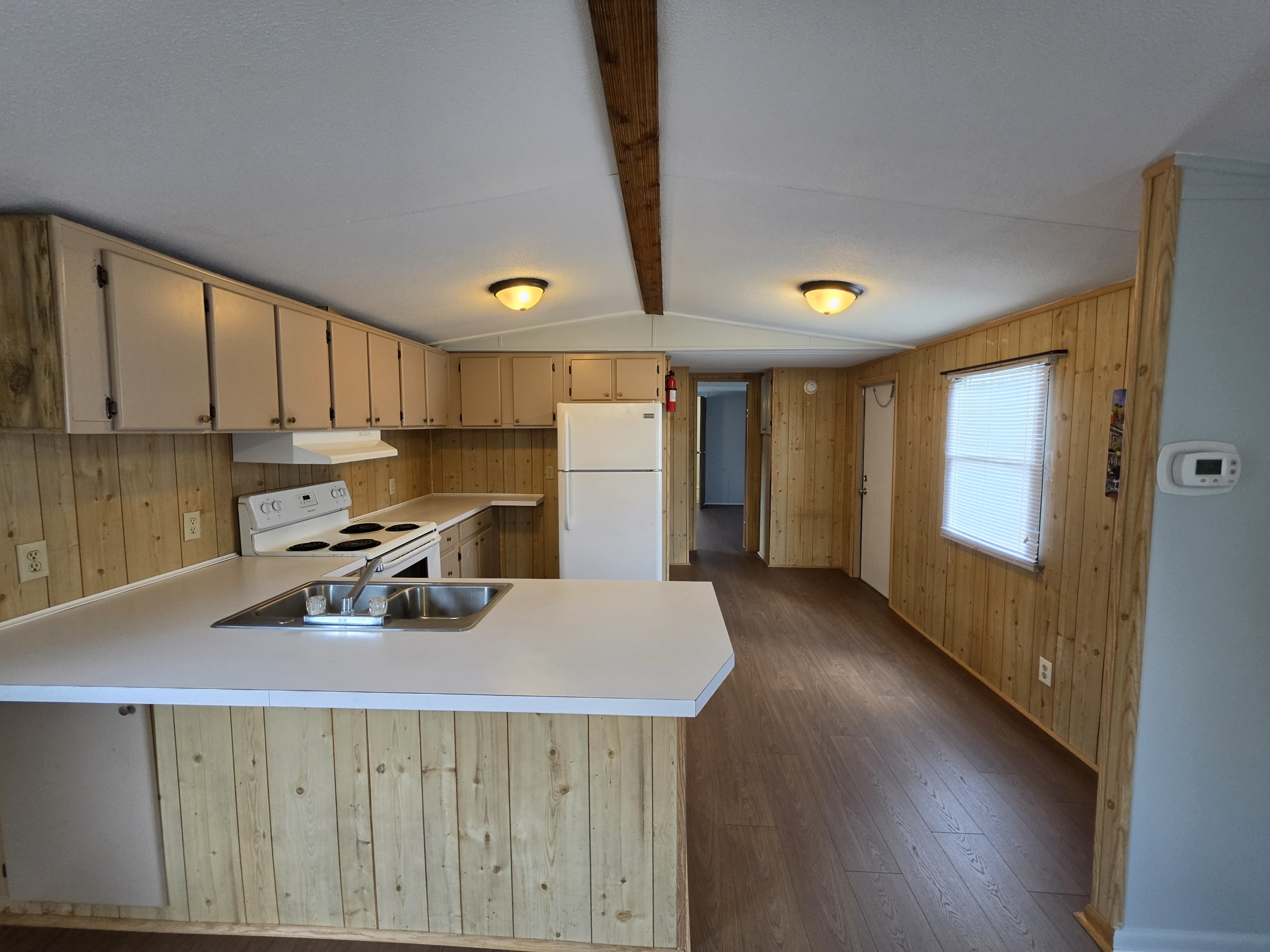 105 Colonial Court – photo 3