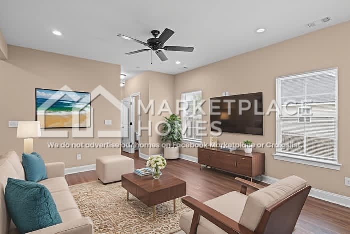 108 James St – photo 5