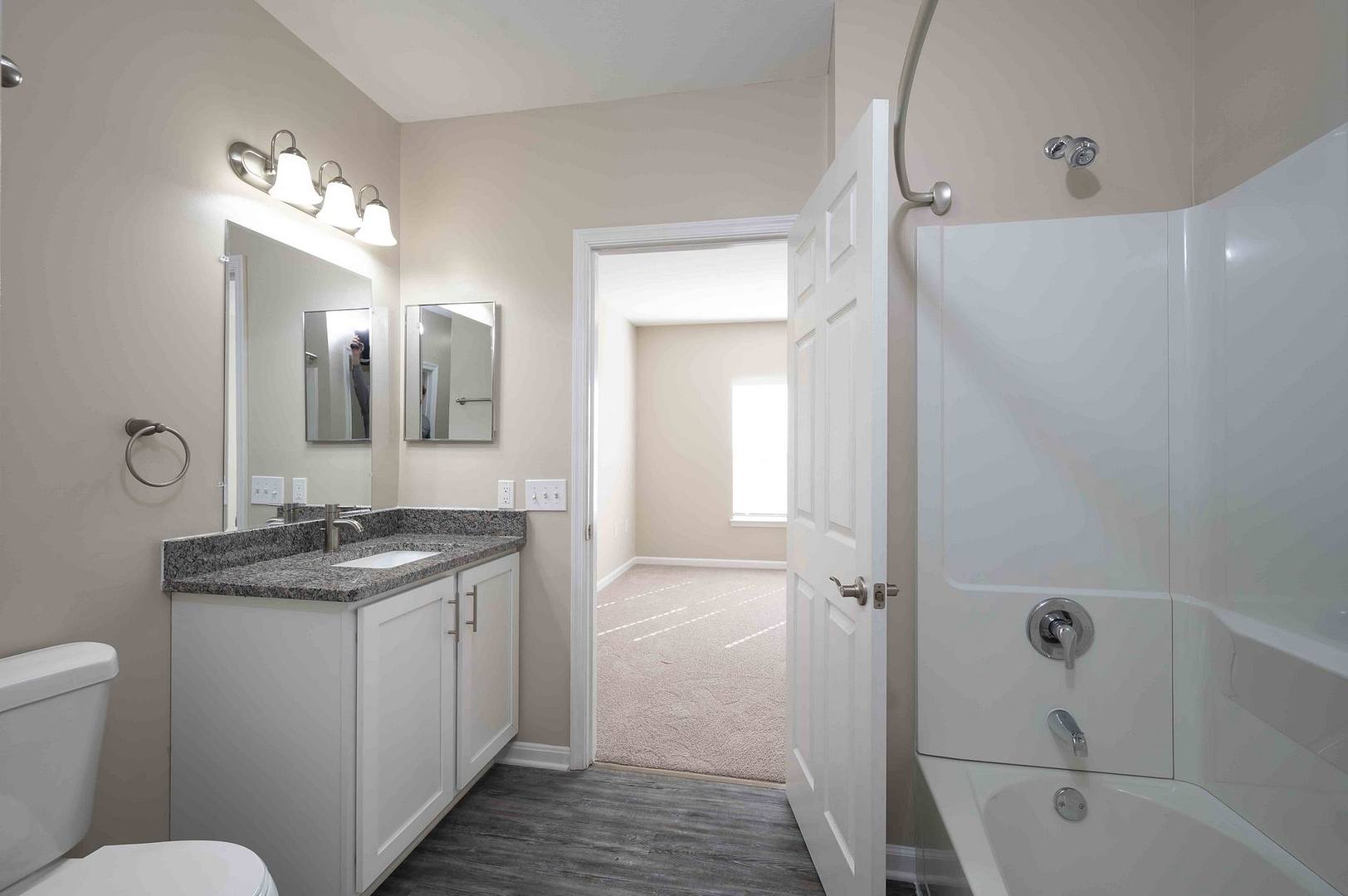 The Gateway Apartments – photo 5