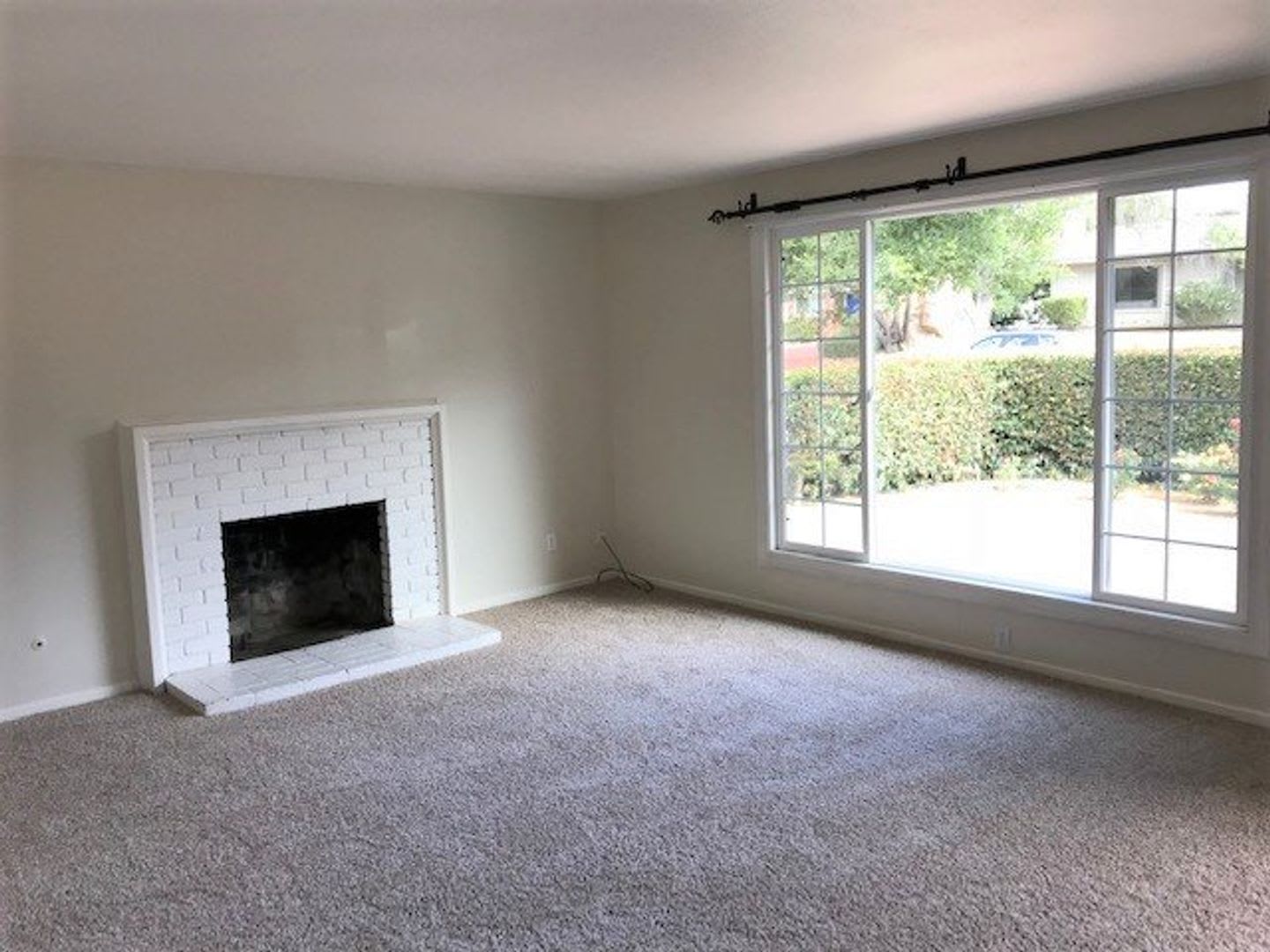 Renovated 5 Bedroom in the College Highlands Neighborhood by Cal Poly – photo 3
