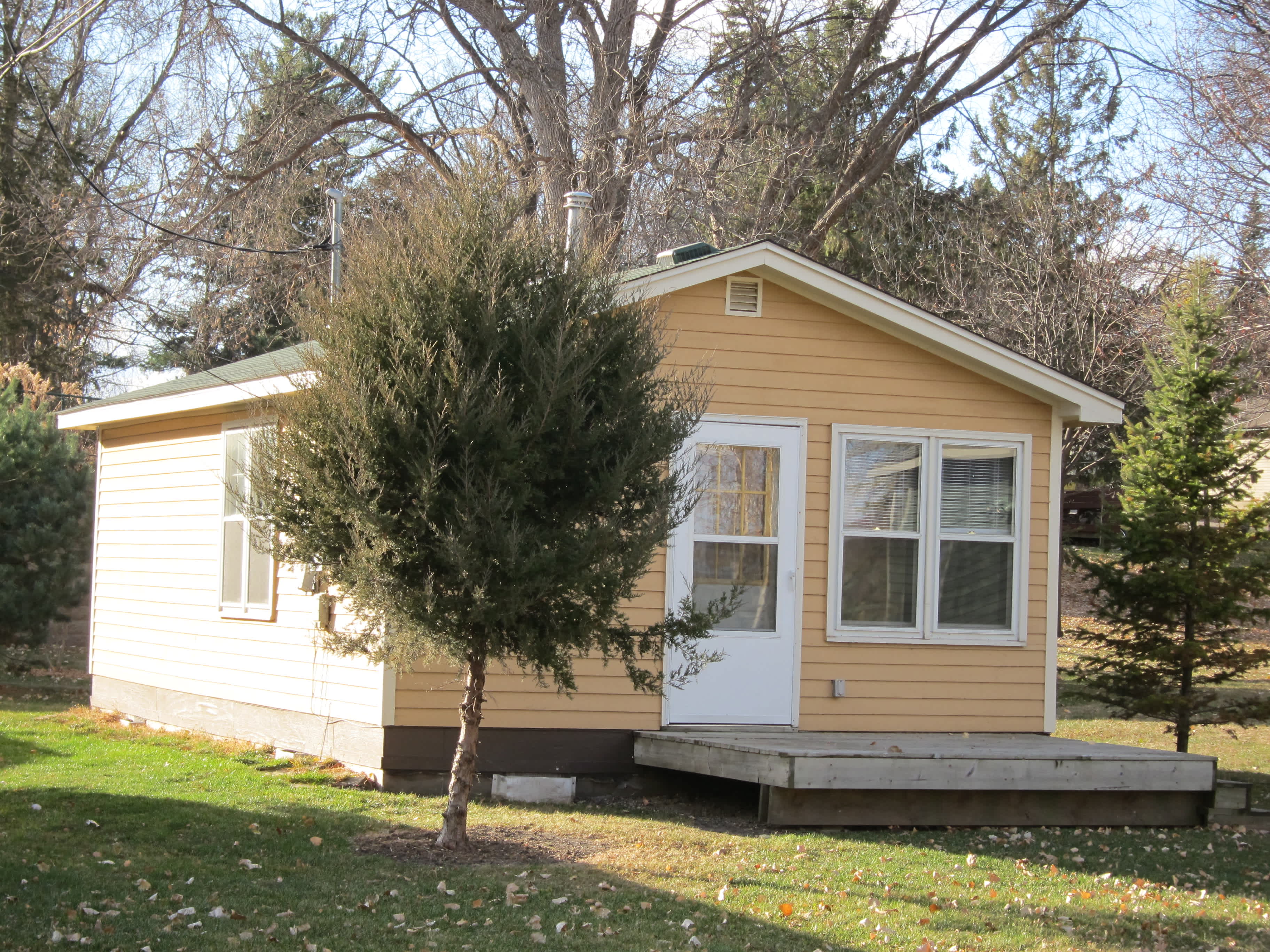Medicine Lake Cottages – photo 4