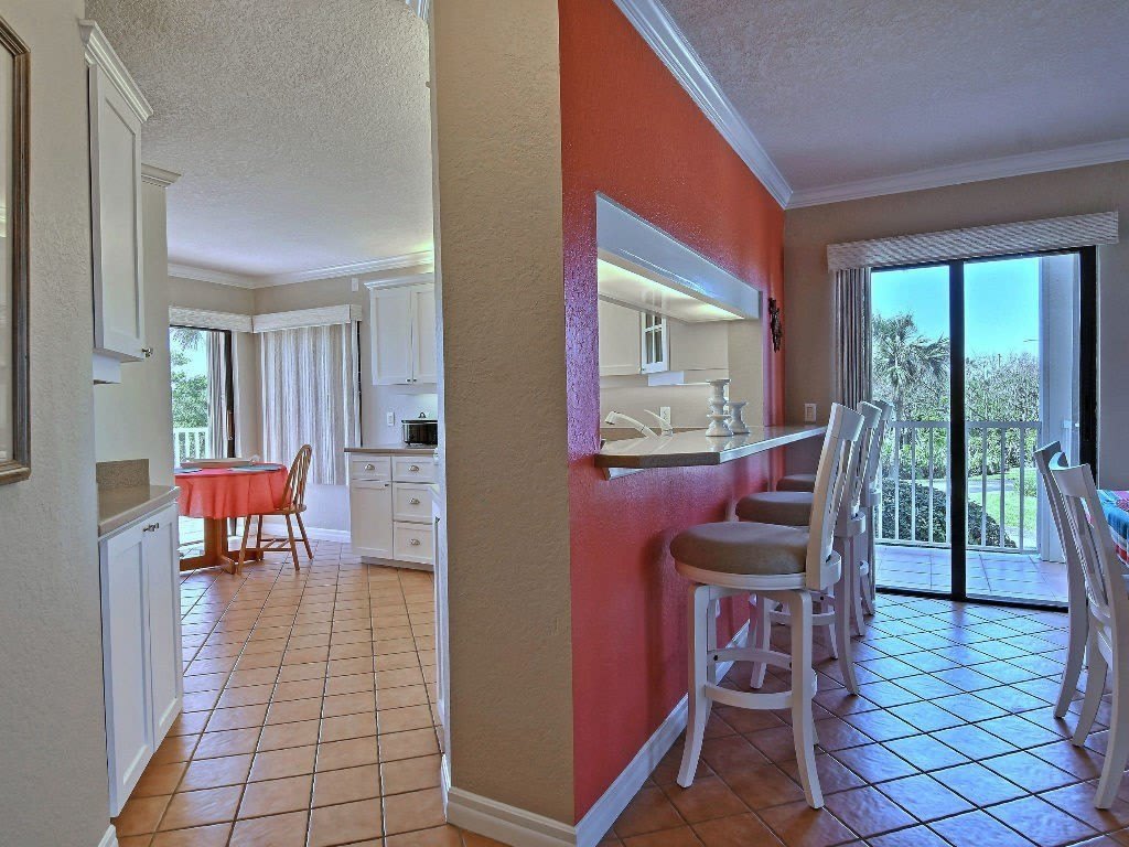 8830 S Sea Oaks Way – photo 2