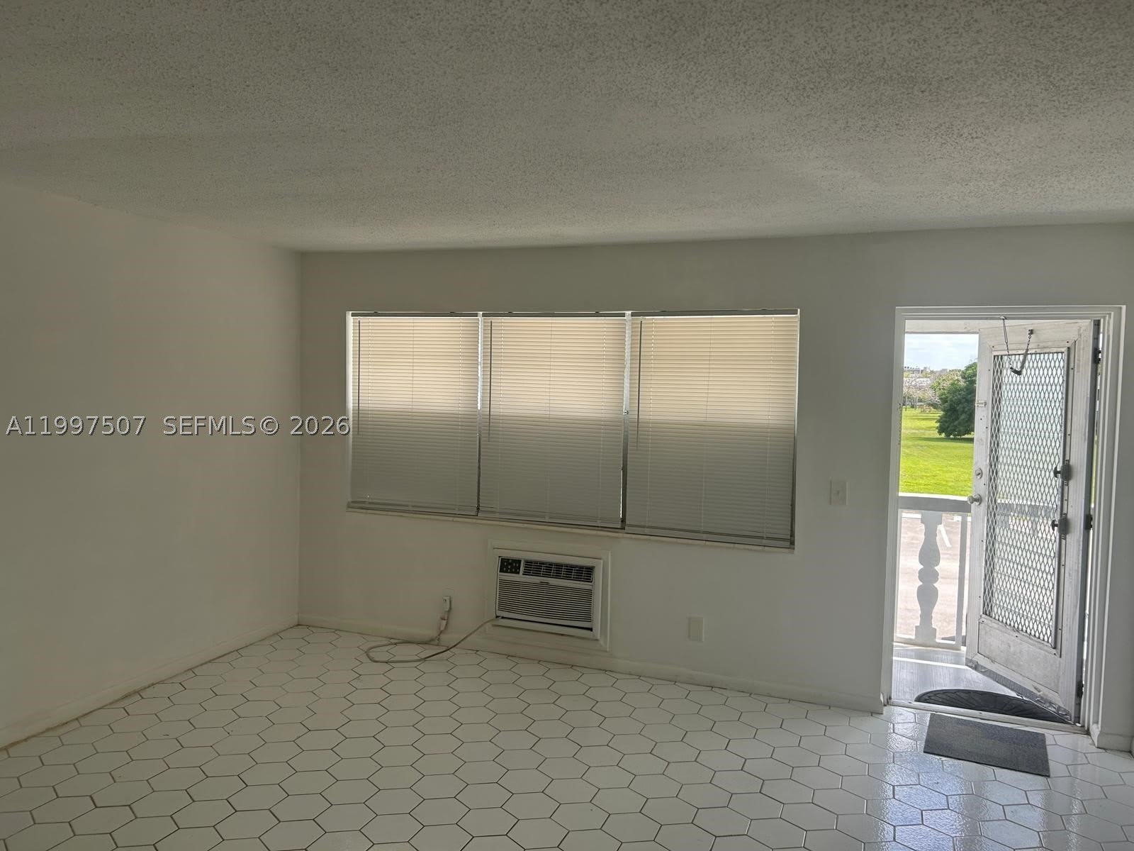 89 Berkshire D – photo 3