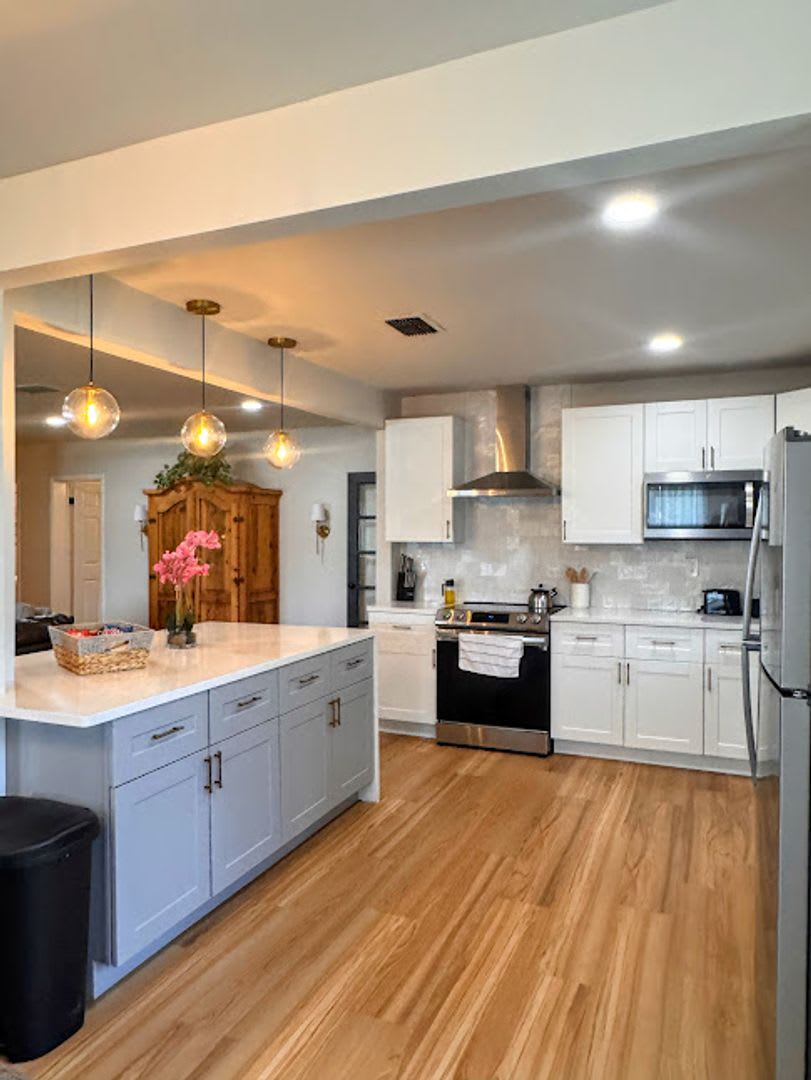 Modern Comfort Awaits at 3012 Justamere Ln — Your Perfect Lakefront Florida Retreat! – photo 5