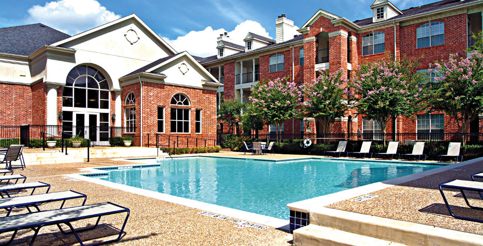 The Lanesborough Apartments – photo 2