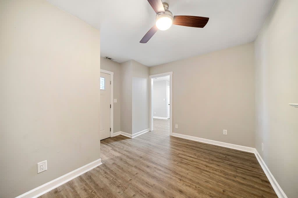 600 Frasier Street SouthEast – photo 4