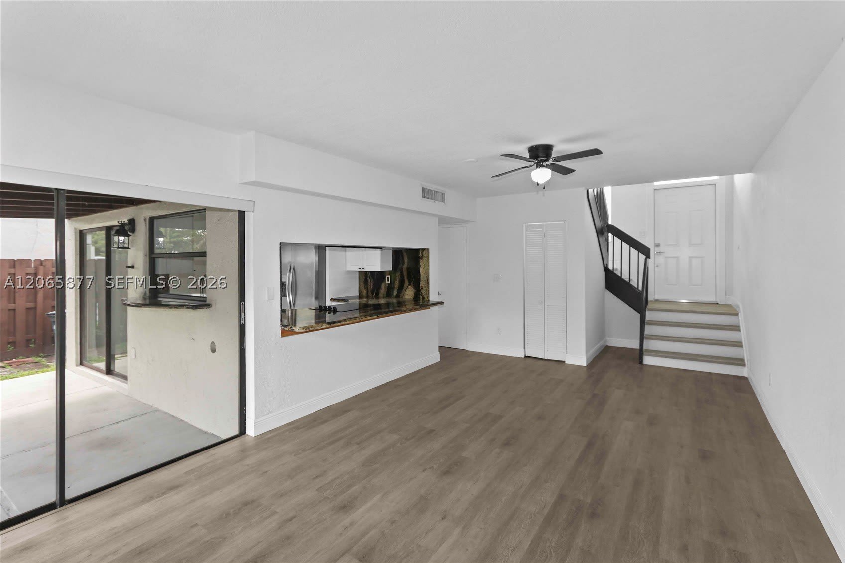 622 NW 98th Ct – photo 3