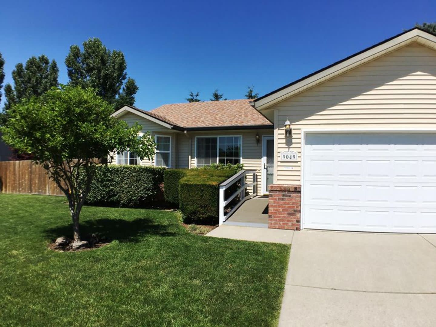 Broadmoore Estates! – photo 2