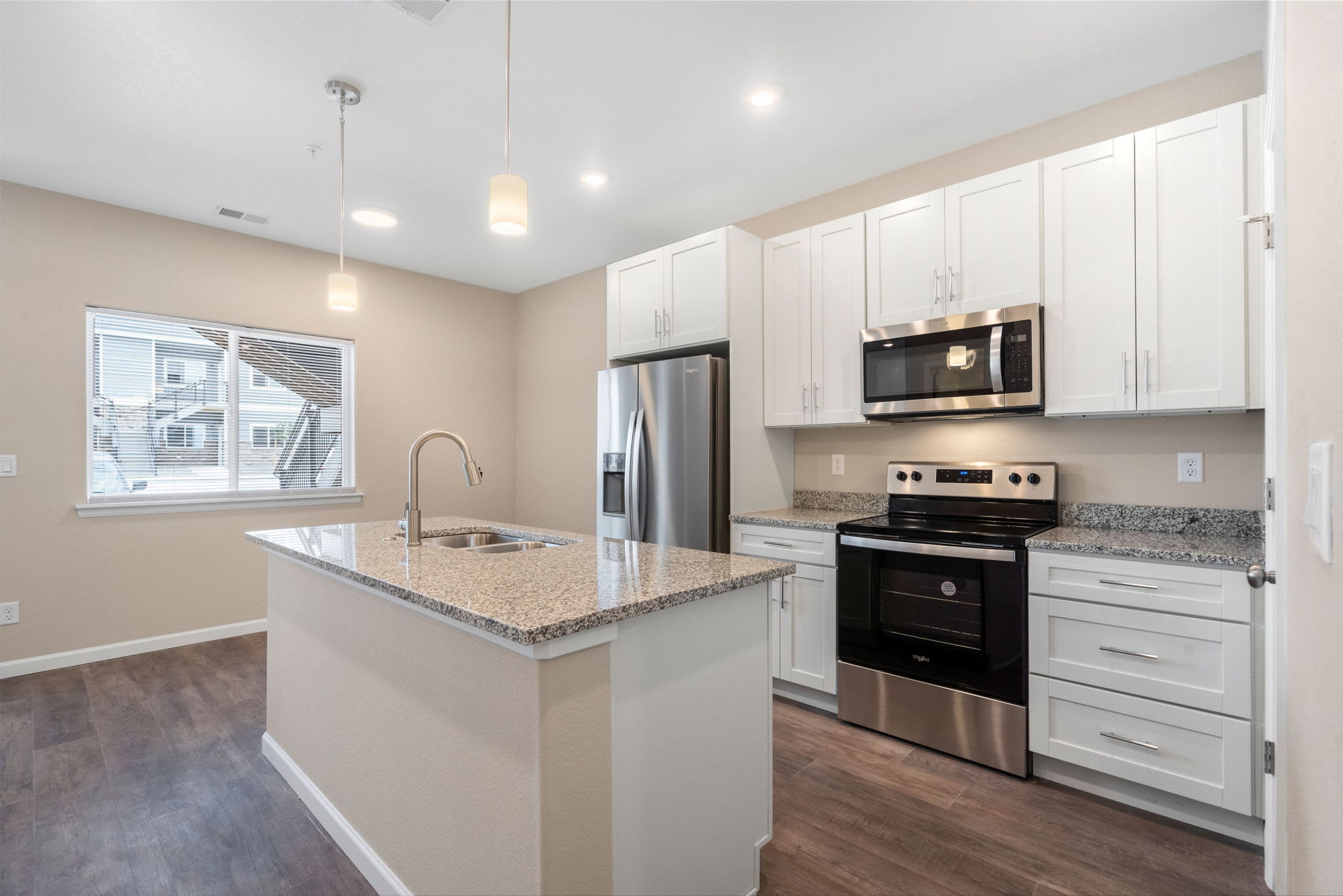 1601 Grand Harmony Boulevard – photo 4