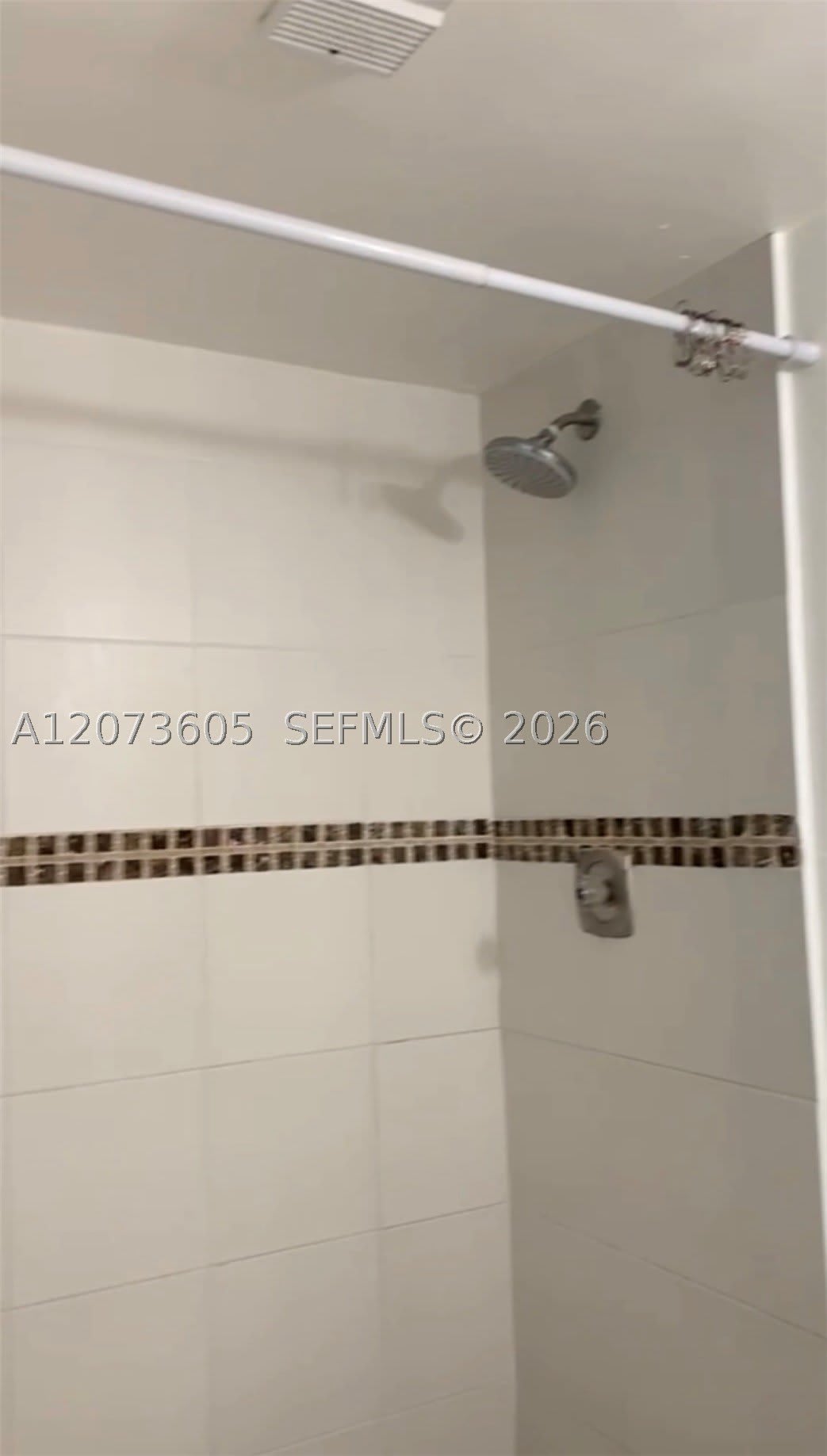 2915 Sw 22Nd Ave – photo 3