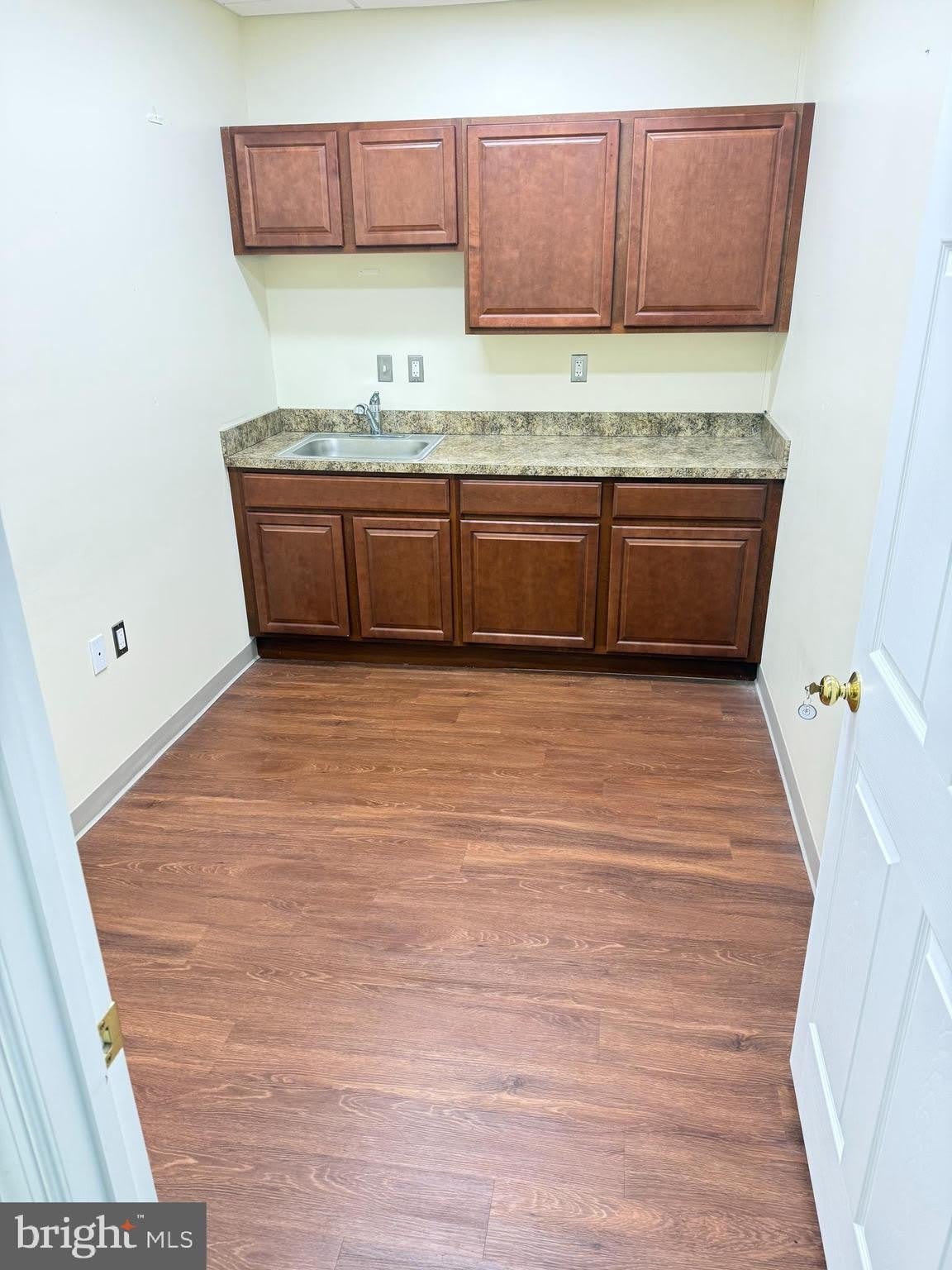 23310 FREDERICK Road – photo 4