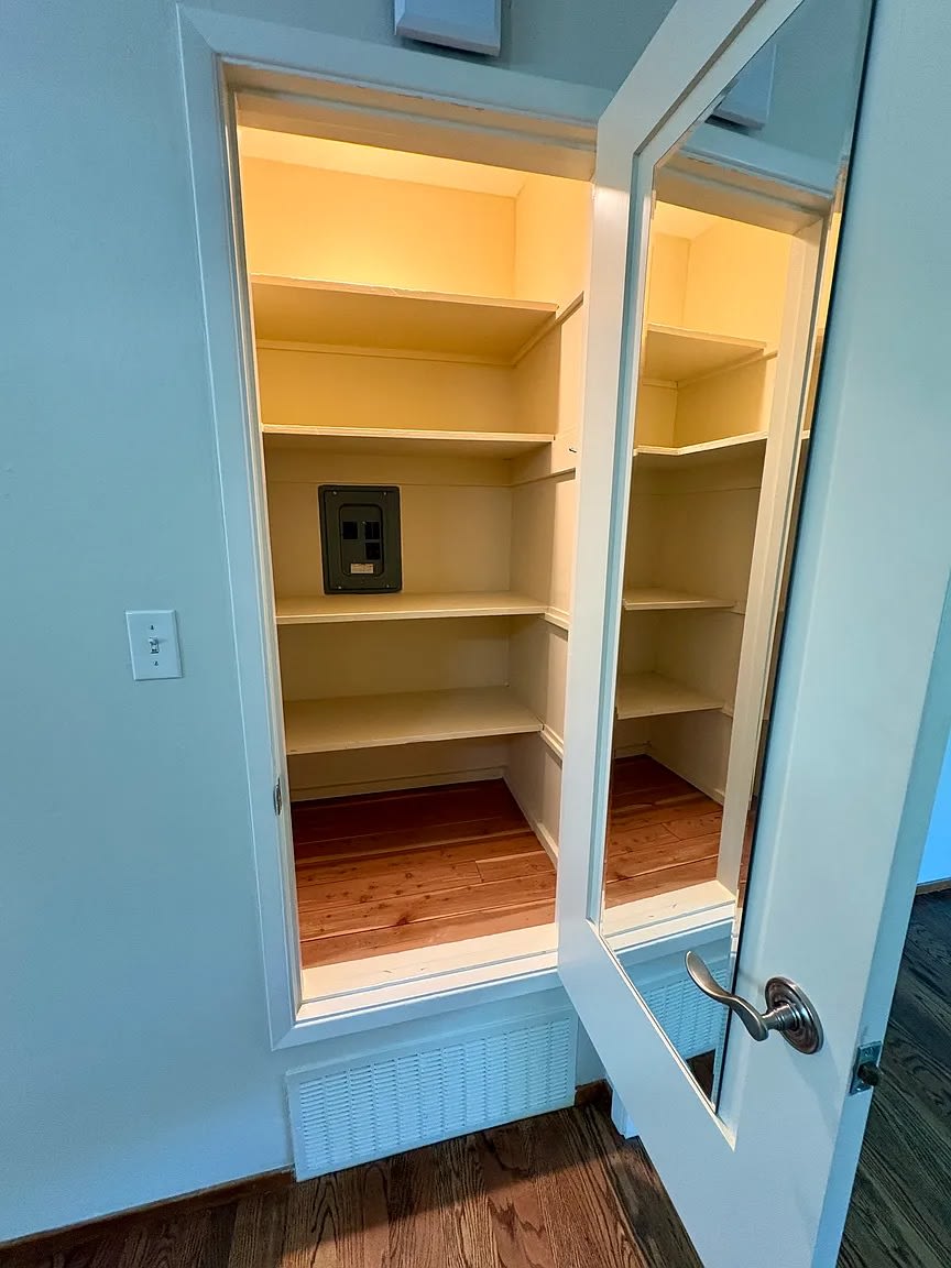 1340 Mills St Apt 3 – photo 5