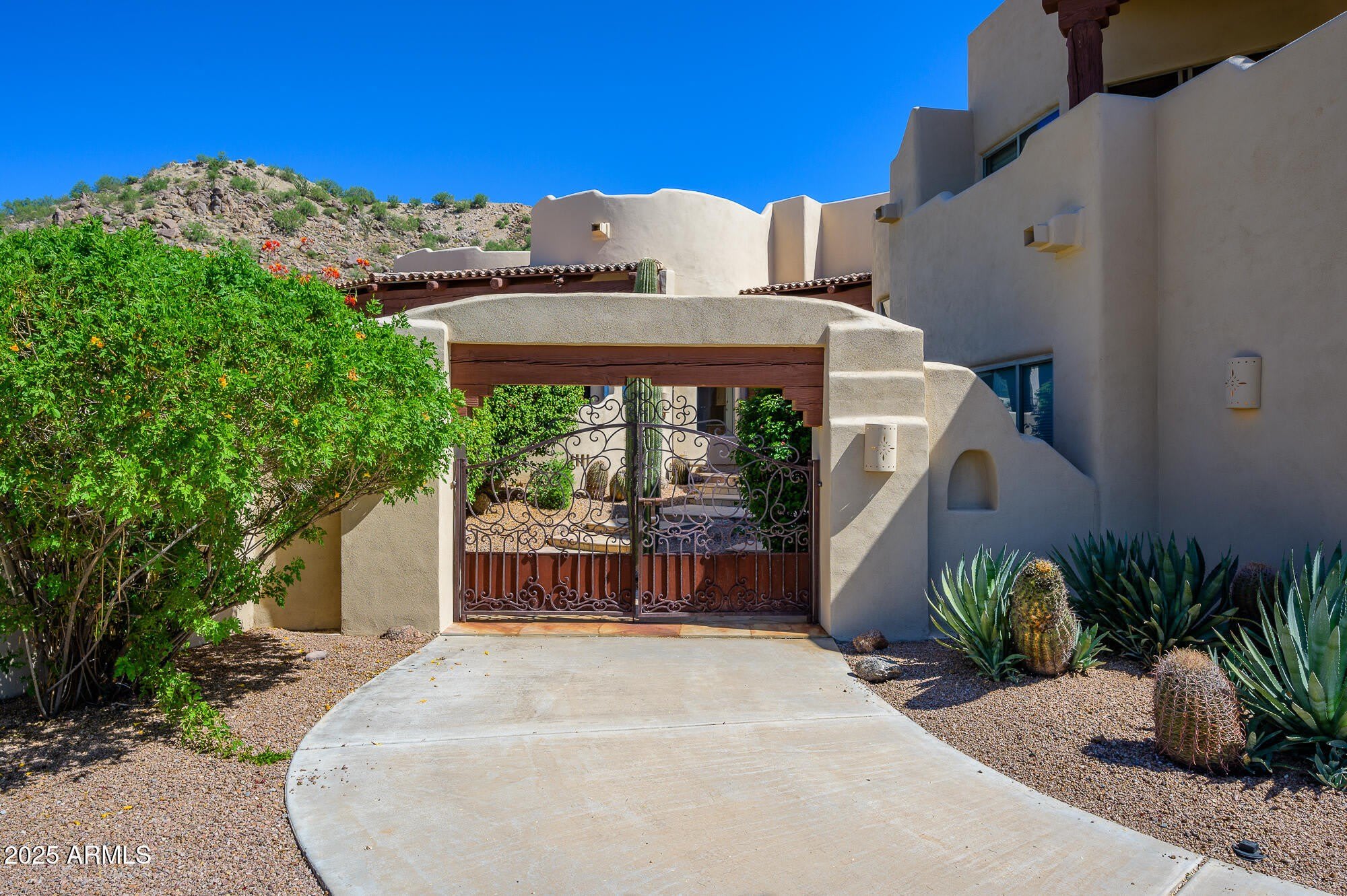 8540 E Mcdowell Road – photo 3