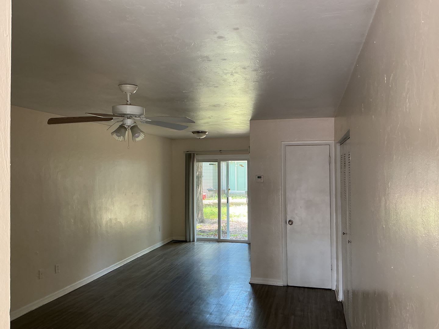 627 SW 69TH TER – photo 2