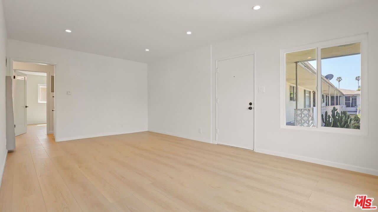 1413 18th St – photo 2