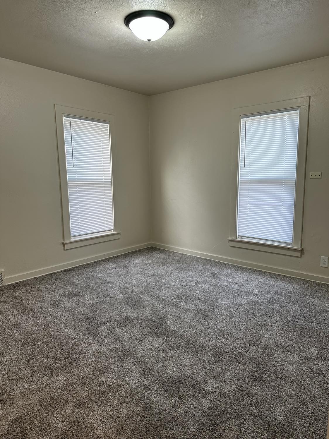 206 East Hammond Street – photo 3