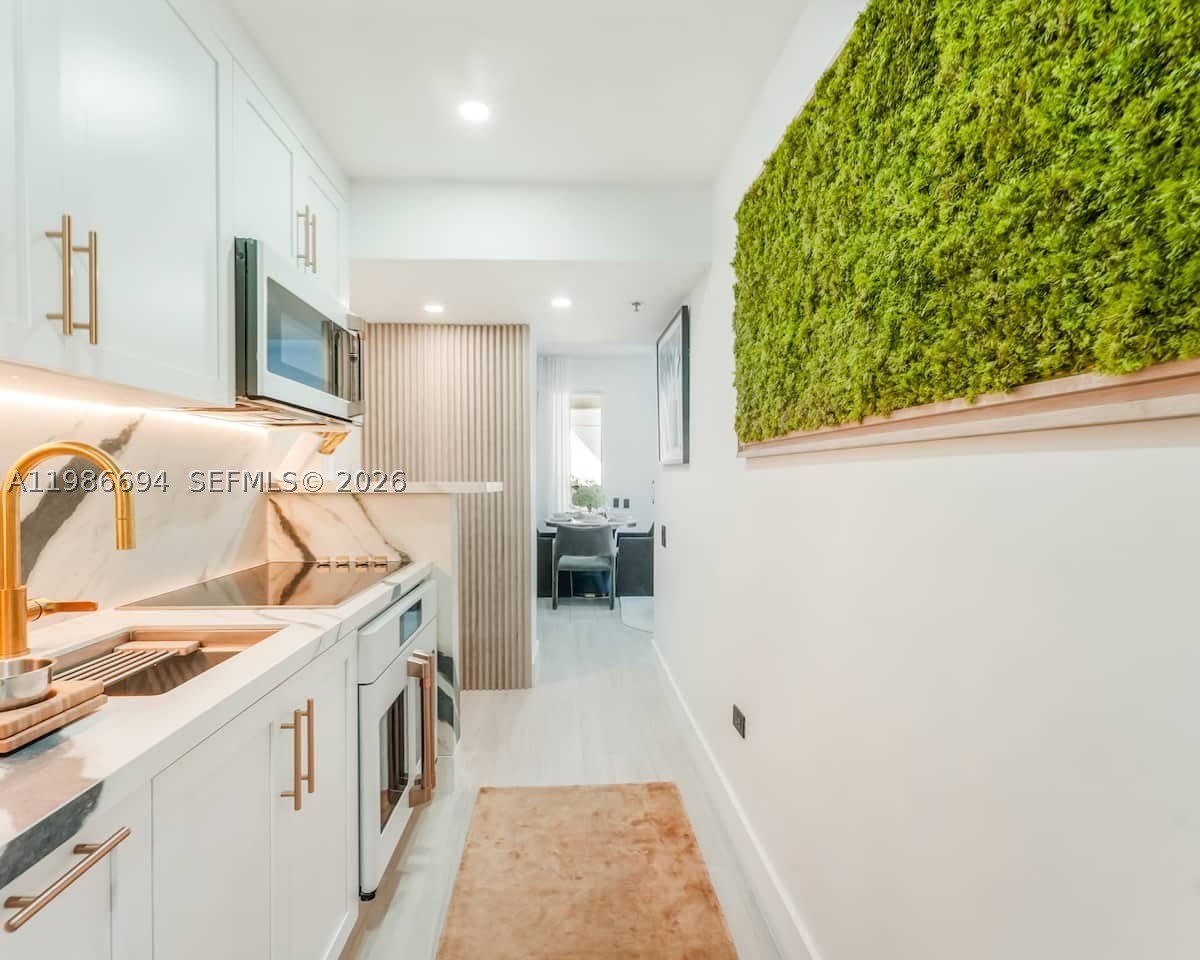 100 Collins Ave – photo 5