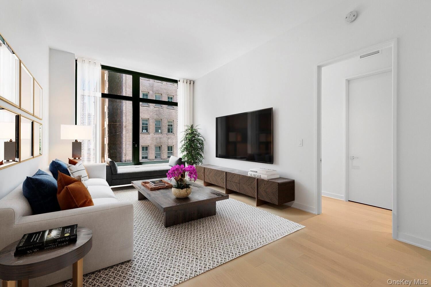 77 Charlton Street – photo 1