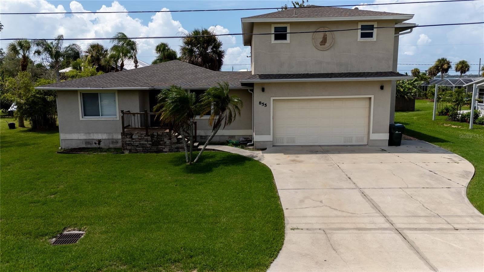855 STEWART Street – photo 1