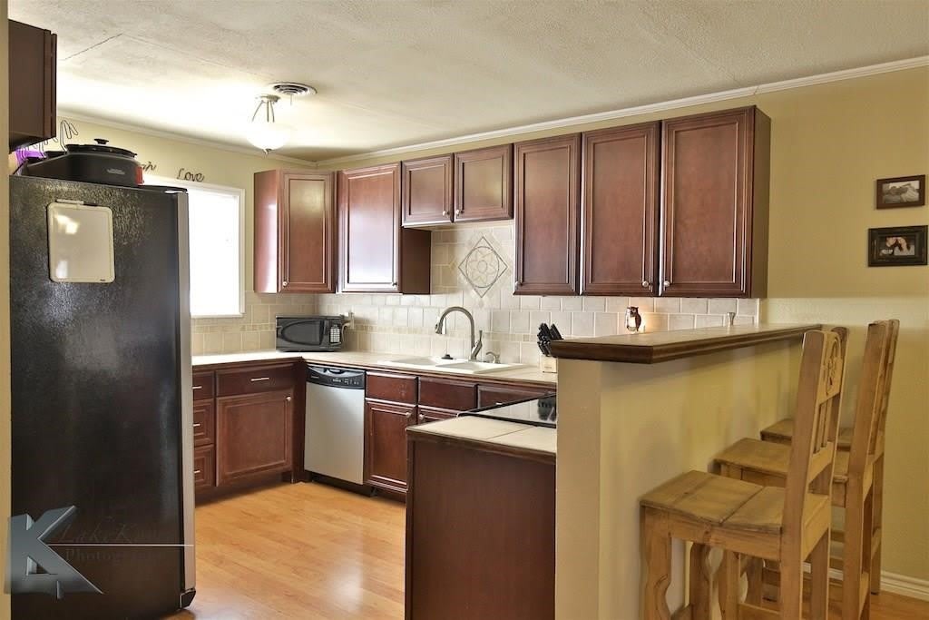 2518 Bennett Drive – photo 3