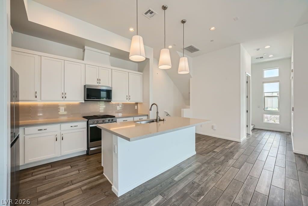 11821 Stone Run Avenue – photo 1