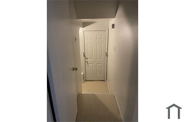 19220 Alcoy St – photo 2