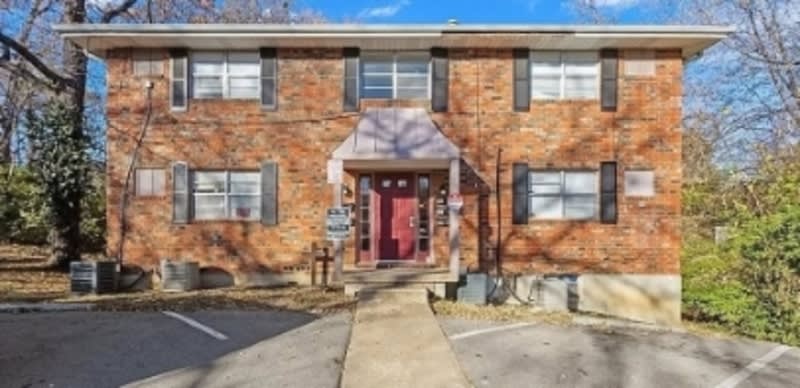 906 East Frederick Street – photo 1
